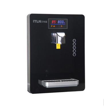 即熱式開水器017A ，靜音超薄速熱型